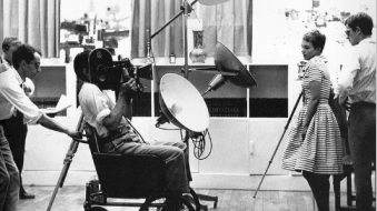 7 种使用多功能轮椅车的DIY电影拍摄技巧