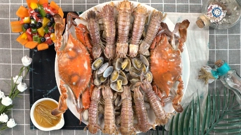 清蒸海鮮大咖