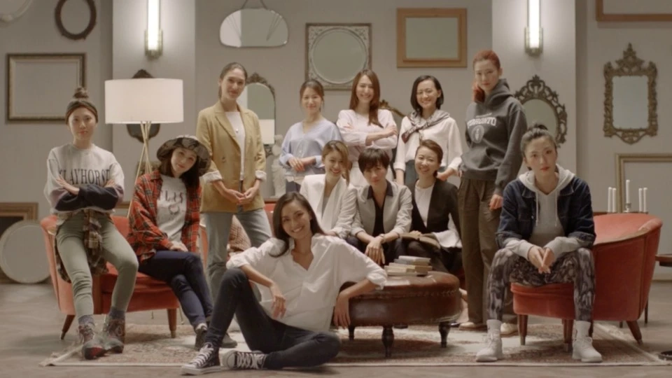 梅赛德斯奔驰SHE DIR