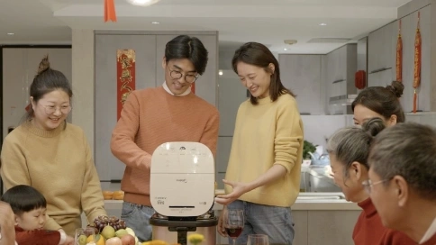 《美的生活小家電》一句回家吃飯，背后是說不出口的千言萬語