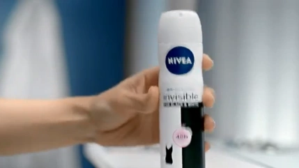 Love your style staples for longer with NIVEA Invisible for Black & White
