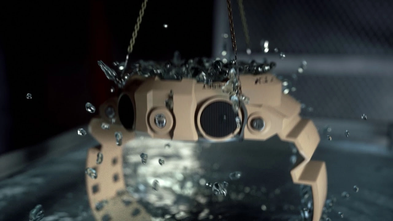 G-SHOCK : GA700UC-3A