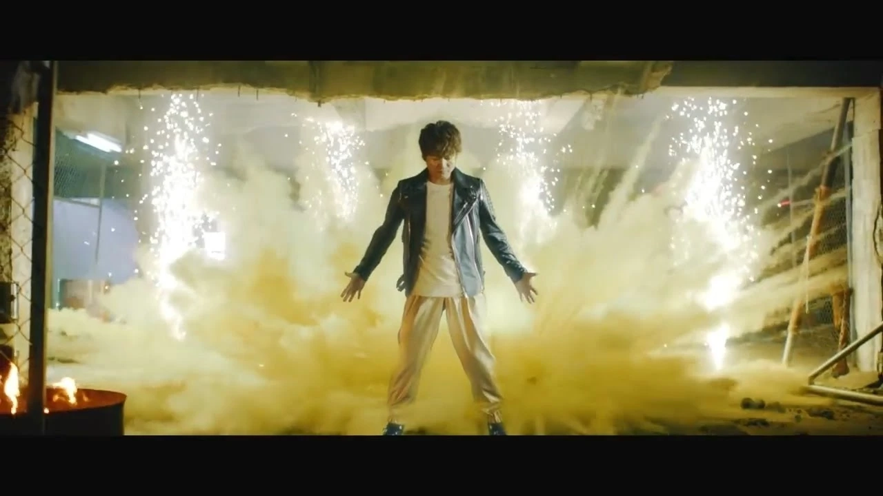 【日本CM】香取慎吾以動感歌曲和強大影像拍出突破性的汽車廣告