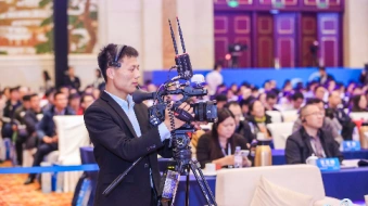 济南摄像，会议拍摄，远程会议，会议网络直播，多方视频连线