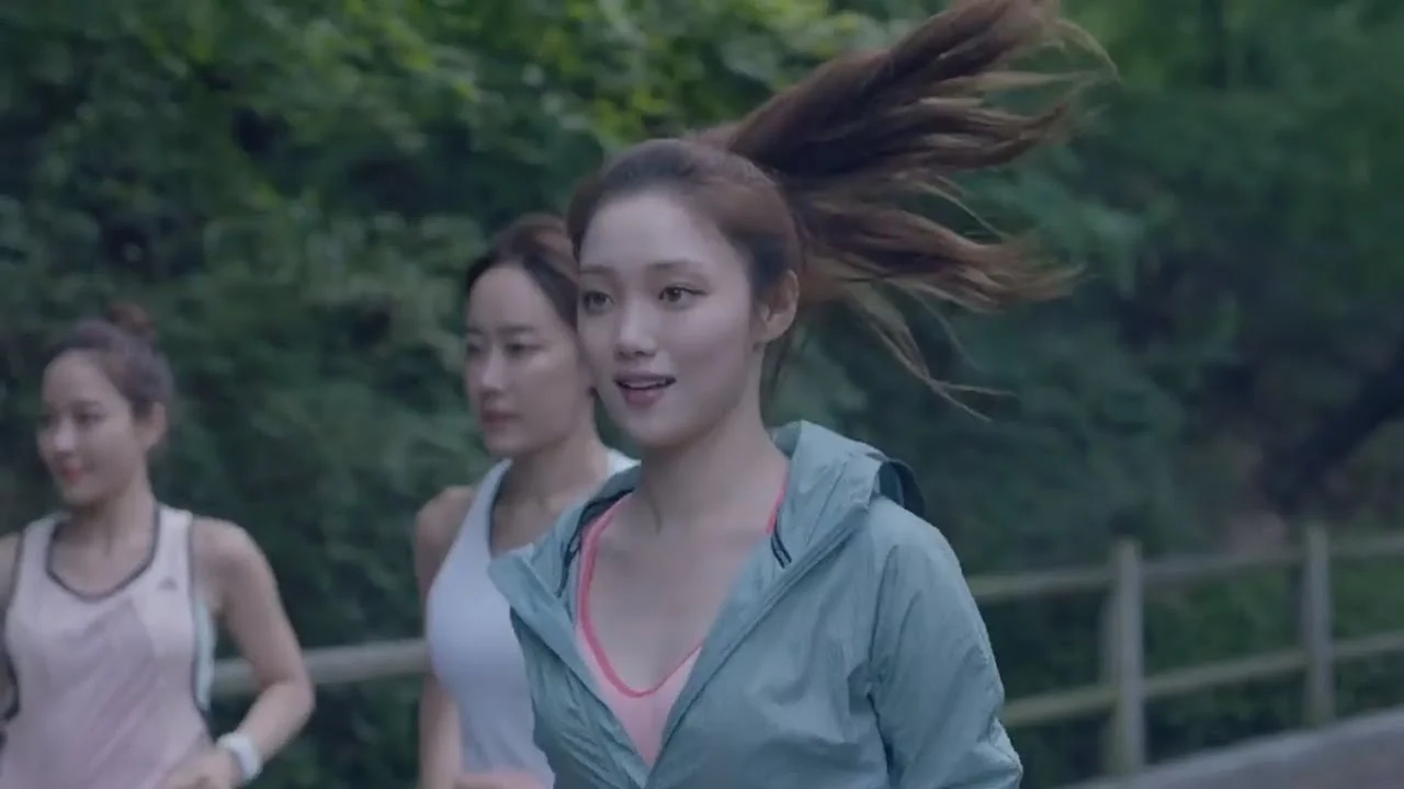 李聖經(이성경)    Adidas 愛迪達 PureBoost X Adidas 廣告