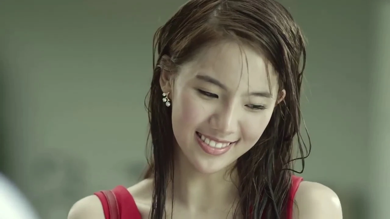 【泰国搞笑广告】第34集泰国果汁饮料广告,素颜才是最美的!