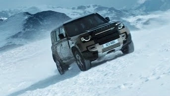 New Land Rover DEFENDER – Redefining Capability
