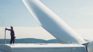 British Columbia: The Wind Network  - DRONEWEEK - GE