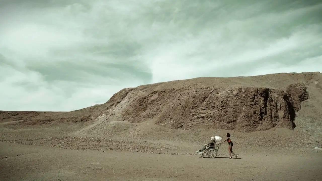 Deltron 3030-“你还记得吗”壮举。杰米·库勒姆-挑逗者