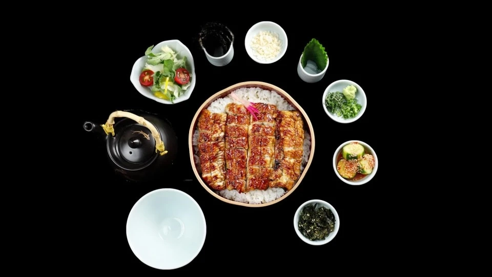 【四万十鲜烤活鳗】