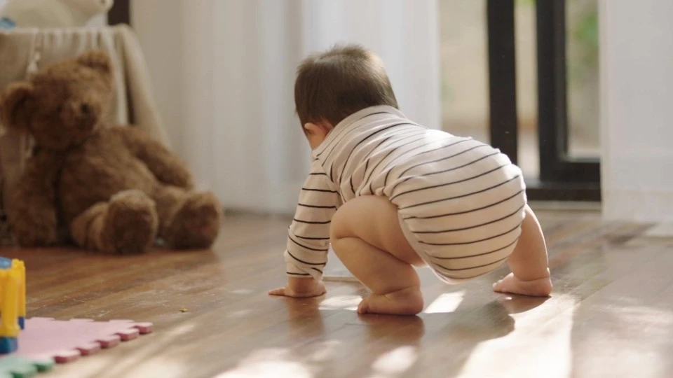 AIA 友邦百年 Dir