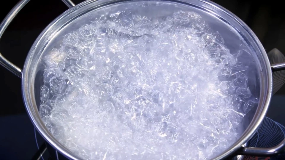 来一只香烤尖叫鸡