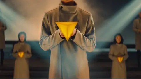 含淚活著，哭著也要拍完的天貓年度TVC?。?！