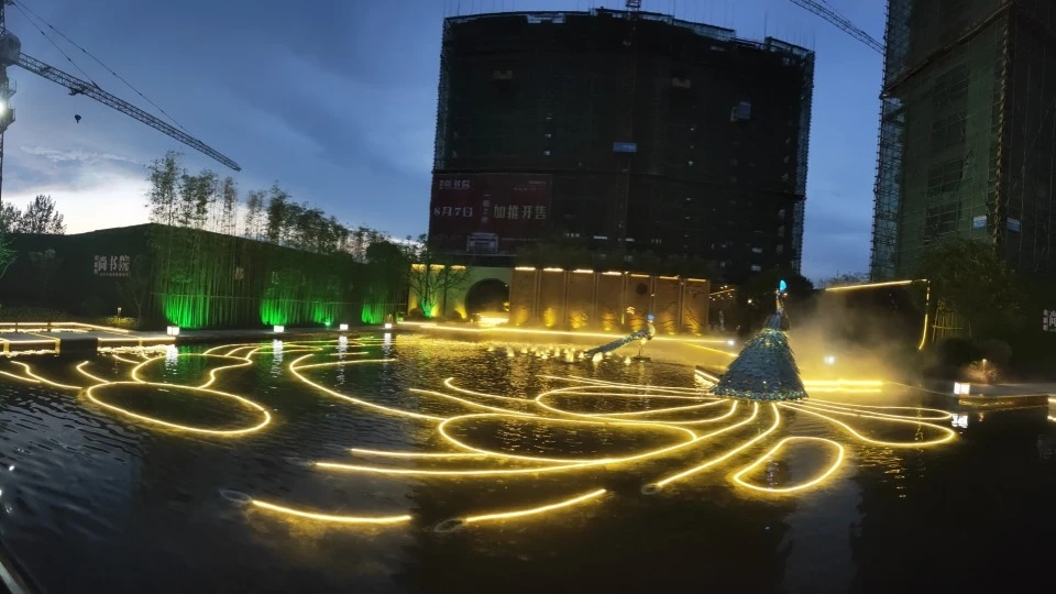 【尚湖湾·尚书院】千万级样板园林绚丽绽放！