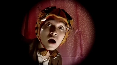 小伙偶然得高人指點擁有超能力，走上人生巔峰