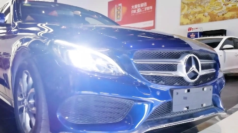 奔馳c級轎車