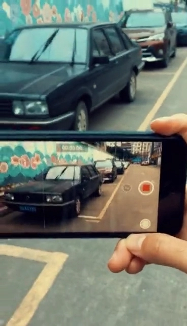 一輛車拍出大片感覺(jué)