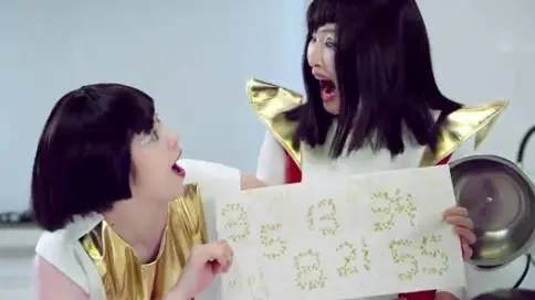 未來(lái)世紀(jì)，舒潔「一秒順媳」再度爆笑來(lái)襲！
