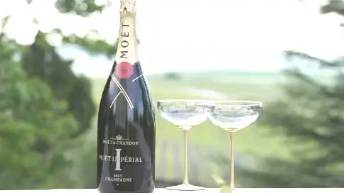 法国酩悦皇室香槟Brut Impérial 150周年世纪酒会