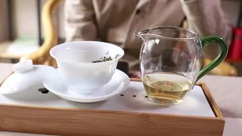 喝茶小白养成记第8期：泡普洱茶的几大神器