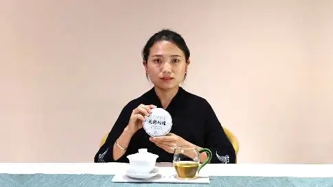 2019年為結(jié)緣而生的結(jié)緣茶“天生野骨花香”美意心造開(kāi)湯