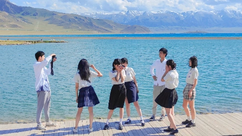 OPPO新疆旅拍 | 7人的毕业旅行，这才是青春啊
