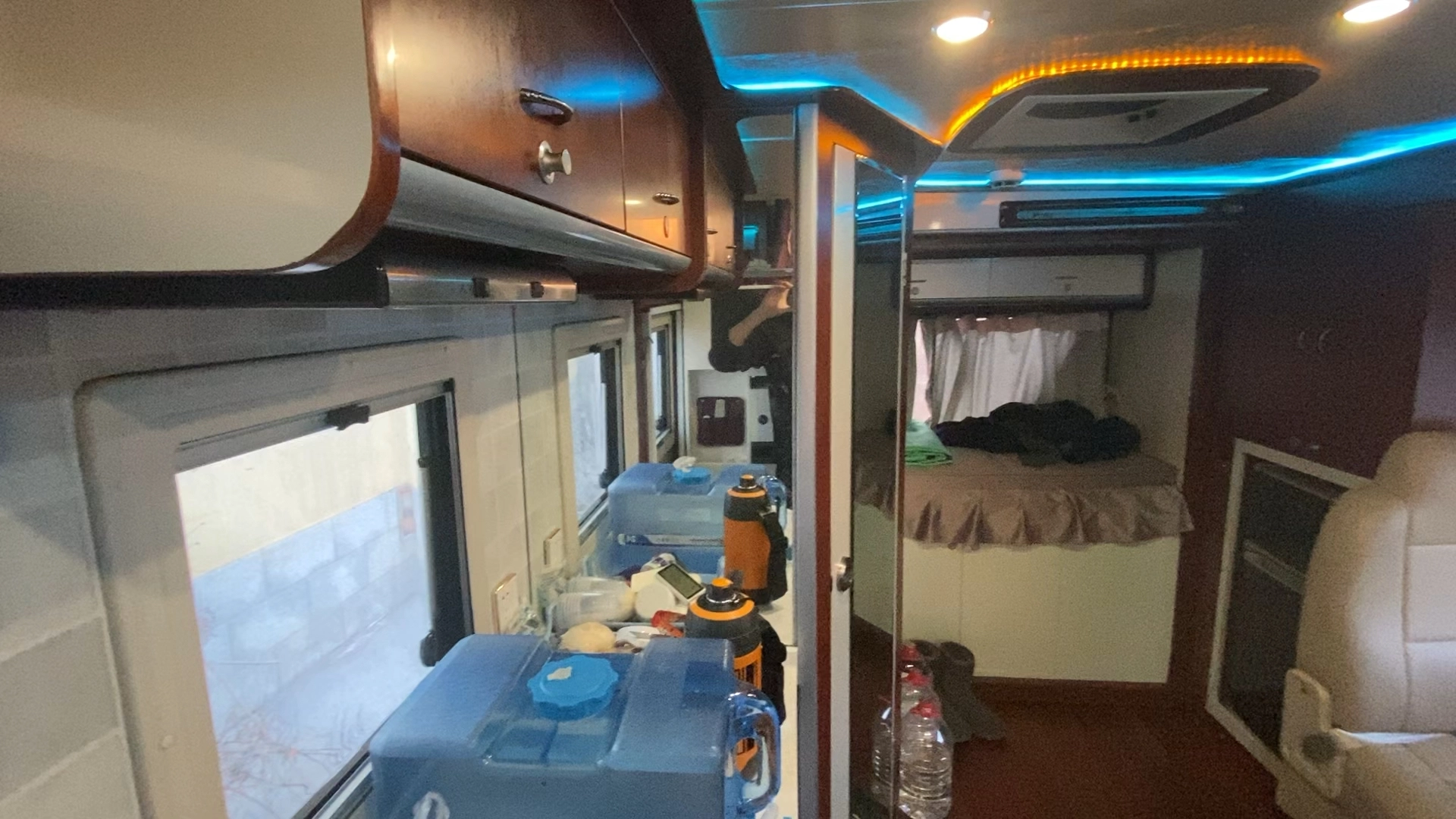 小車