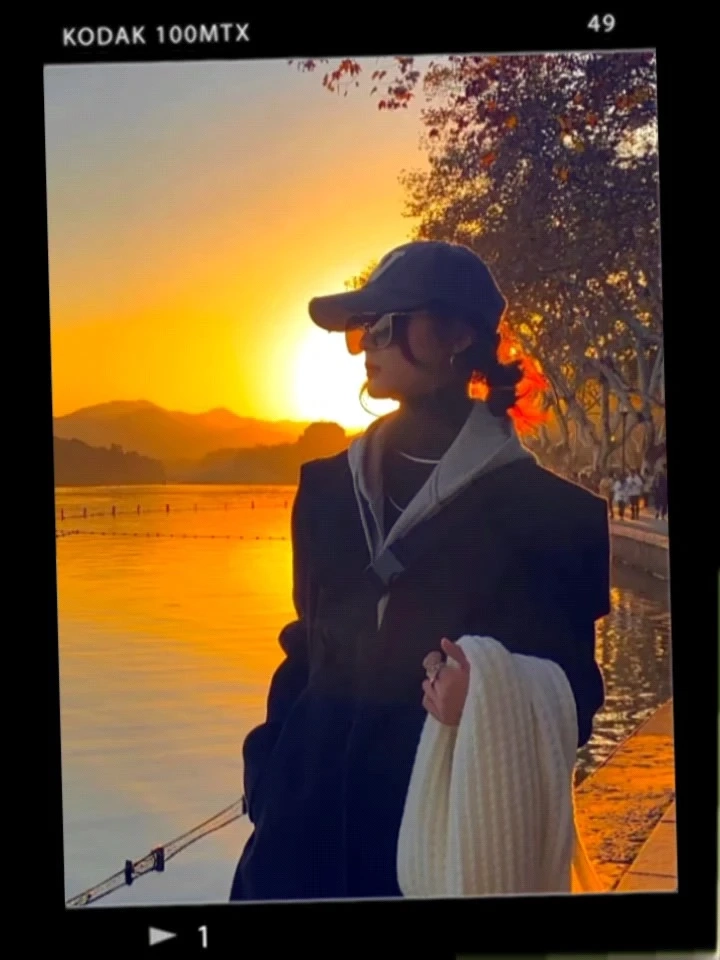 美女流淚