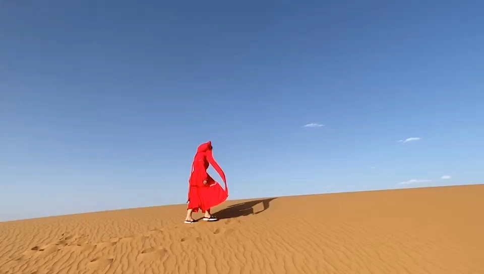 沙漠旅行你第一個(gè)想到的是哪里？