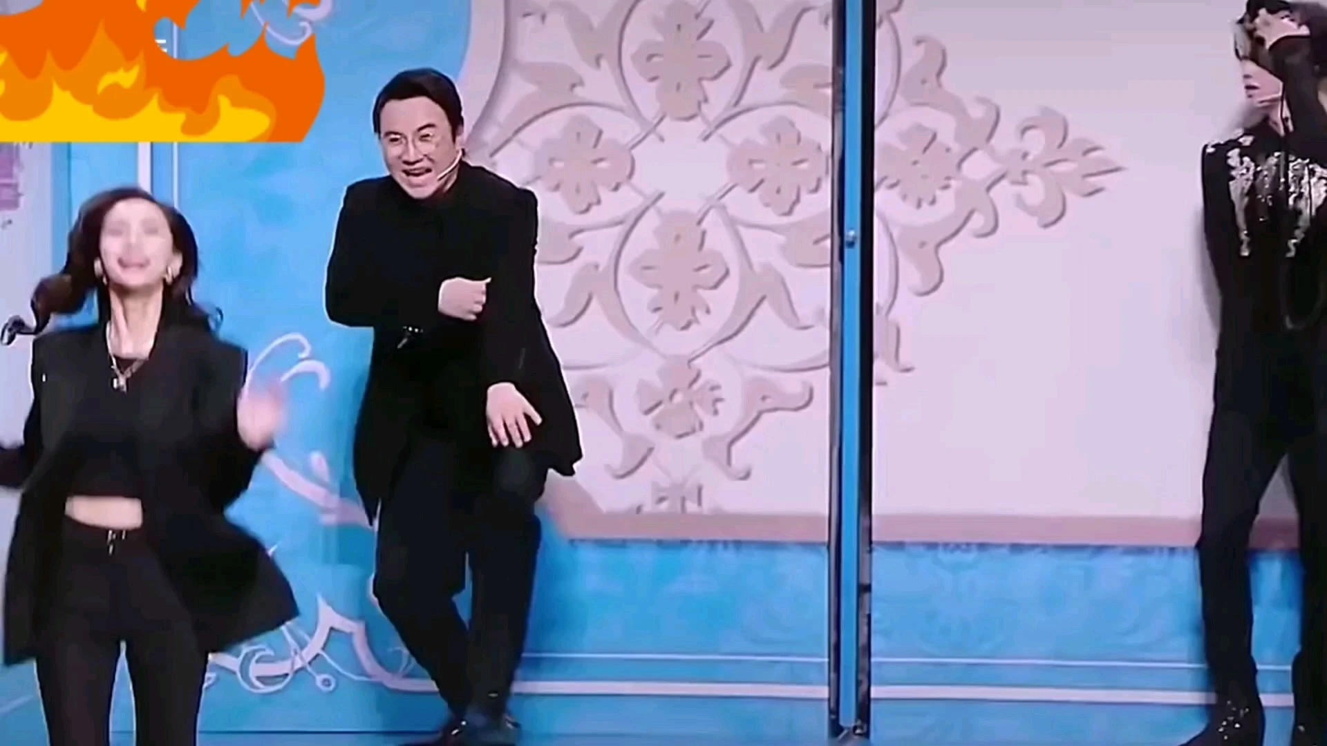 沈騰摔倒轉(zhuǎn)場