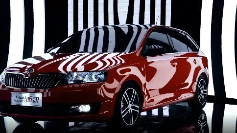 子序元宇宙 | 國內(nèi)汽車廣告-上汽大通概念車