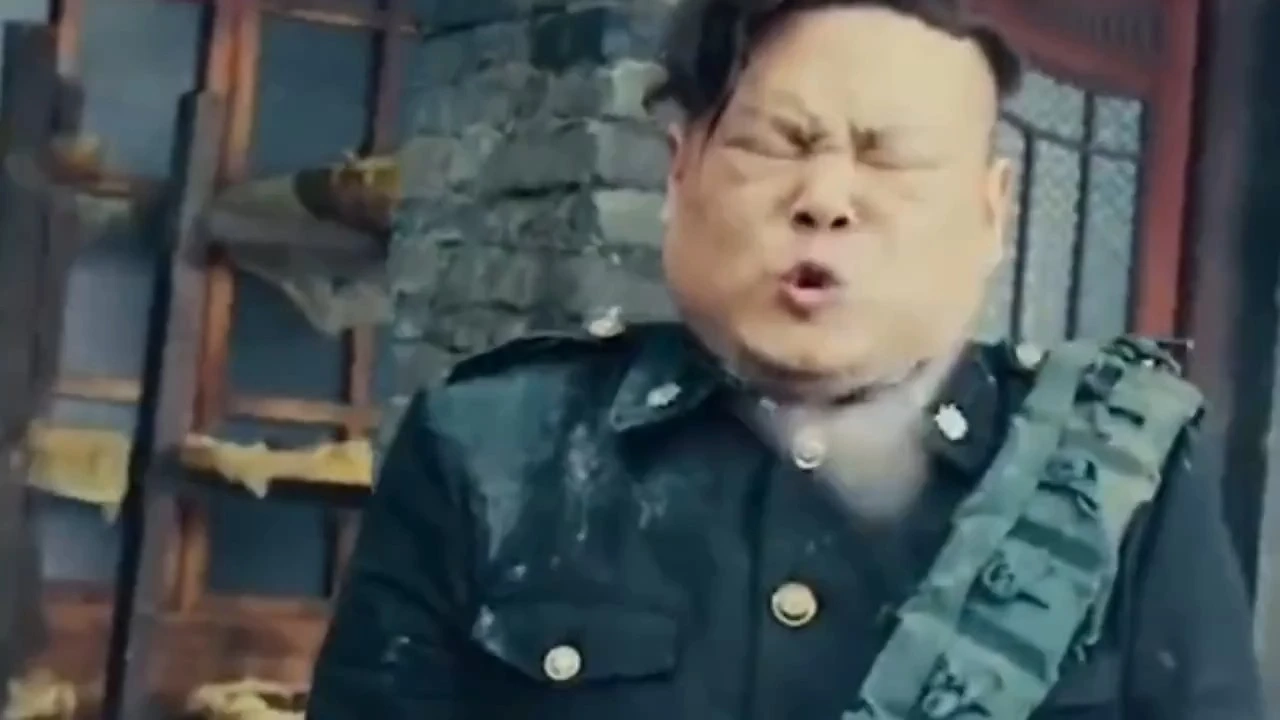 大哥，小心槍別走火