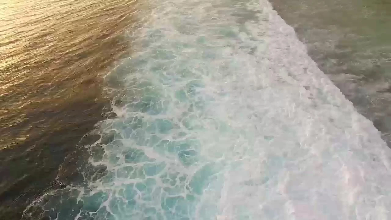 簡(jiǎn)單的視頻混剪加配音