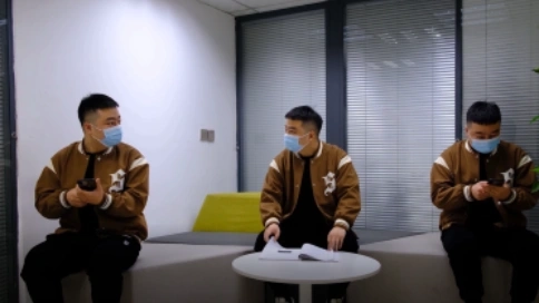 多人共做不同的事情