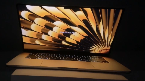 MacBook Air开箱展示视频