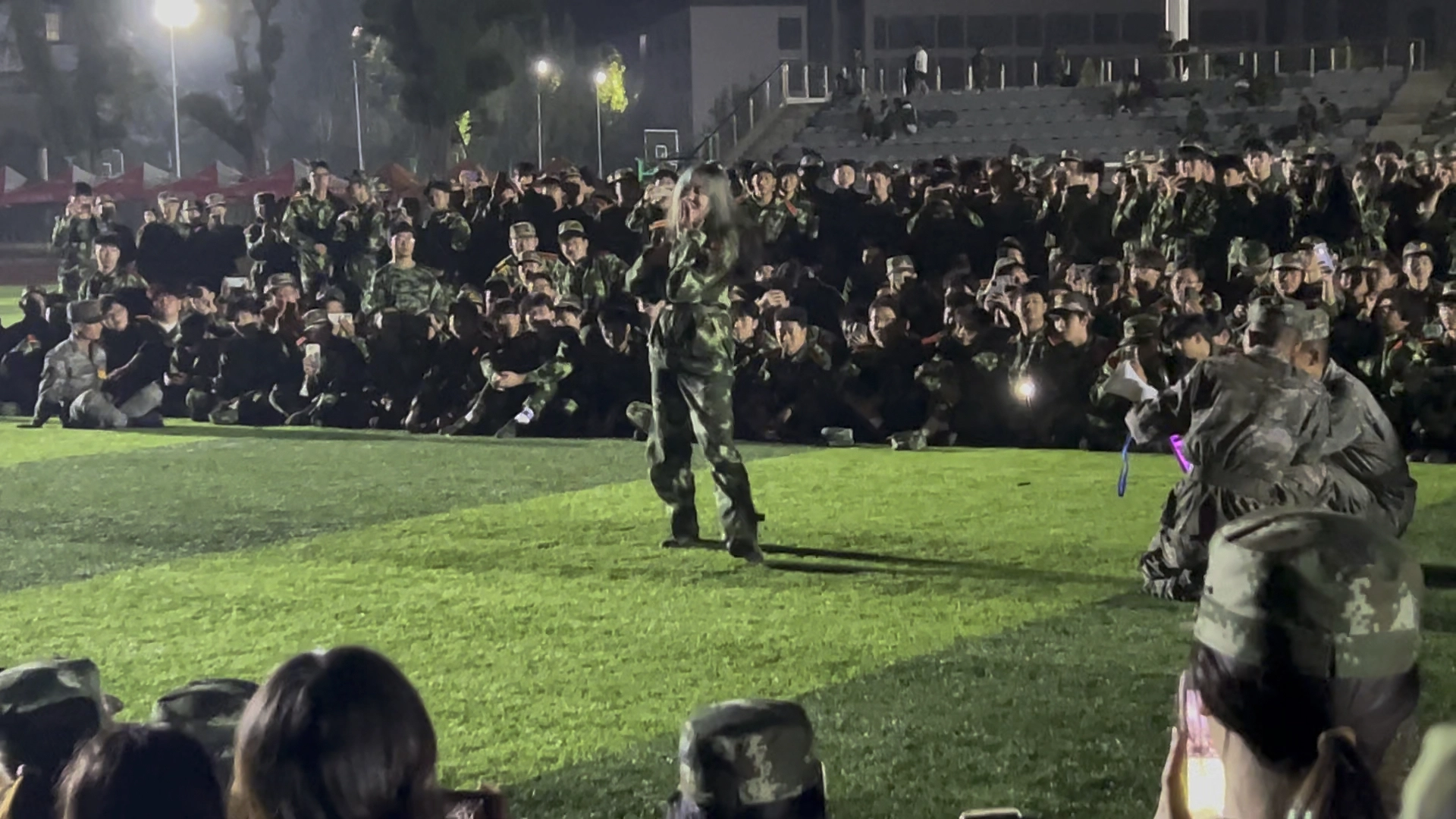 軍訓期間的舞蹈