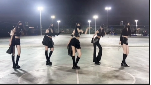 《卡點(diǎn)變速舞蹈》