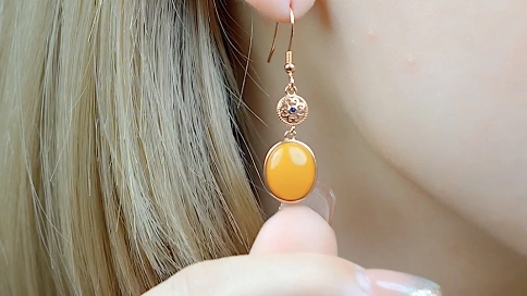 广告短视频首饰饰品耳饰人物出境信息流跨境电商主图视频