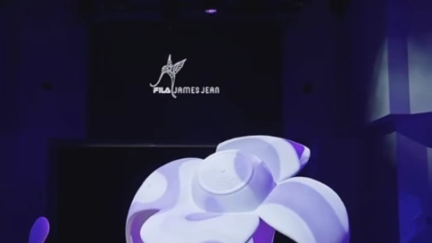 FILA大秀-以艺术之美x勾勒户外奇境