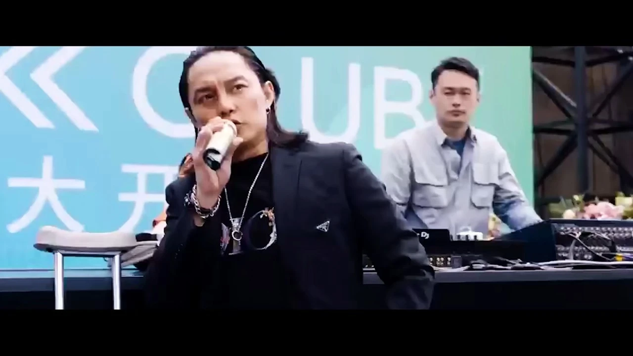 搞笑年会视频剪辑