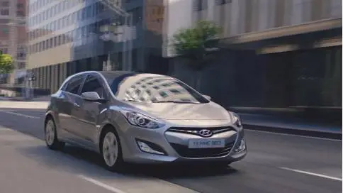 现代Hyundai Live Brilliant 宣传片《现代i30 活得精彩》