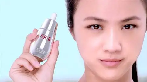 宝洁公司SK2美白精华液美容护肤产品广告
